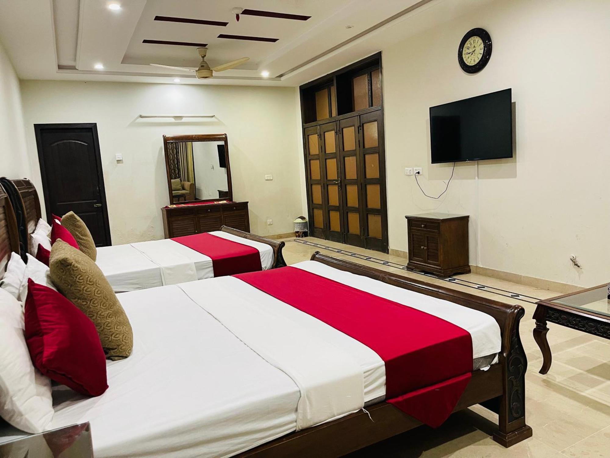 Hotel Clifton Inn Karachi Exterior foto